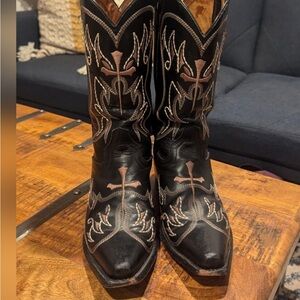CowGirl 🤠 Boots with Embroidery - Getty Up